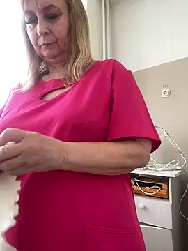 Irina2909xh online show from 24, 2, 2026