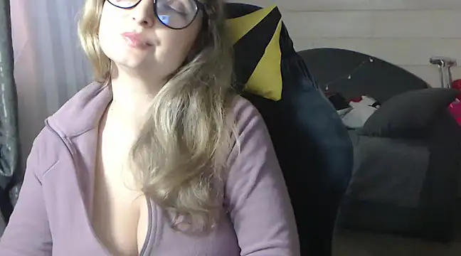 RubiLakros online show from 14, 2, 2025