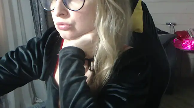 RubiLakros online show from 14, 2, 2025