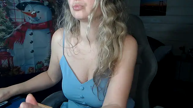 RubiLakros online show from 4, 12, 2025