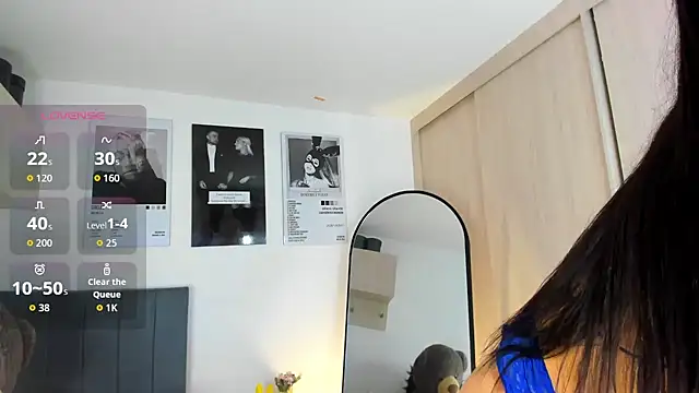 Snapshot of hollyprincess_2 chatting on 14, 6, 2026 hollyprincess 2 online show from 14, 6, 2026