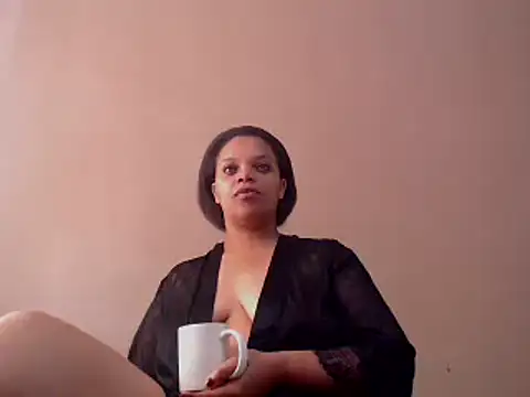 Snapshot of Lustfuleyez chatting on 13, 1, 2025 Lustfuleyez online show from 13, 1, 2025