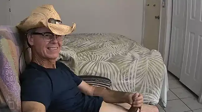 nakeedcowboi65 online show from 5, 2, 2025