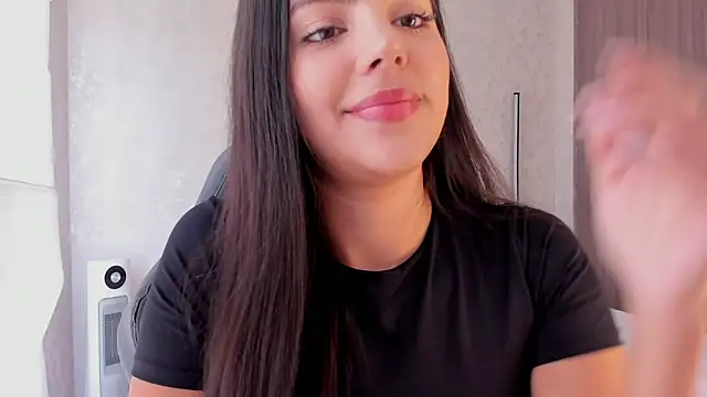 Snapshot of salome__11 chatting on 2, 2, 2025 salome  11 online show from 2, 2, 2025