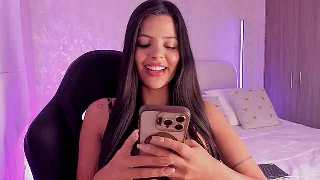 Snapshot of salome__11 chatting on 13, 2, 2025 salome  11 online show from 13, 2, 2025
