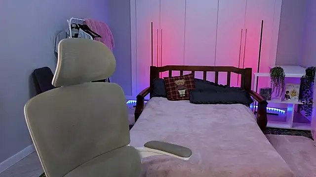 Snapshot of arlekincrop chatting on 4, 12, 2025 arlekincrop online show from 4, 12, 2025