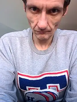 Snapshot of maciej chatting on 25, 7, 2026 maciej online show from 25, 7, 2026