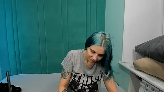 JuliaBusty online show from 16, 12, 2025