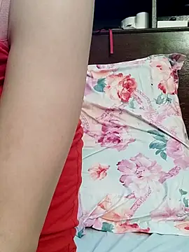 QueenSoreal online show from 7, 3, 2026