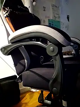 Snapshot of verylargecock chatting on 13, 1, 2026 verylargecock online show from 13, 1, 2026