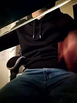 Snapshot of verylargecock chatting on 16, 1, 2026 verylargecock online show from 16, 1, 2026