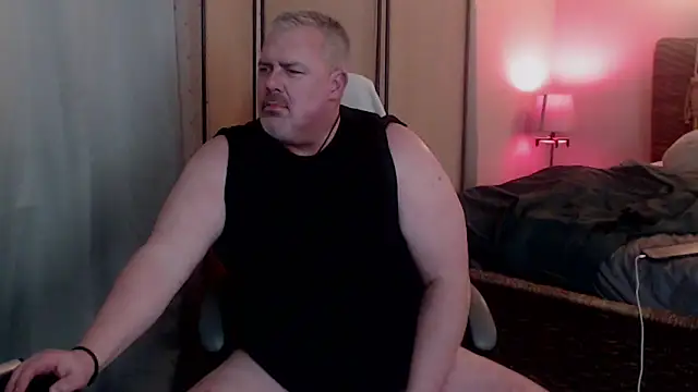 Snapshot of KyleJackson911 chatting on 18, 4, 2026 KyleJackson911 online show from 18, 4, 2026