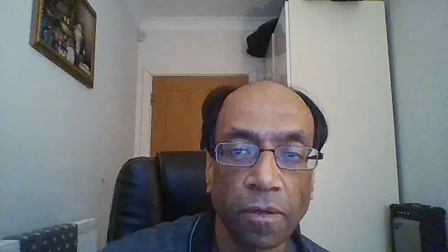 Snapshot of rauncher1 chatting on 9, 1, 2025 rauncher1 online show from 9, 1, 2025