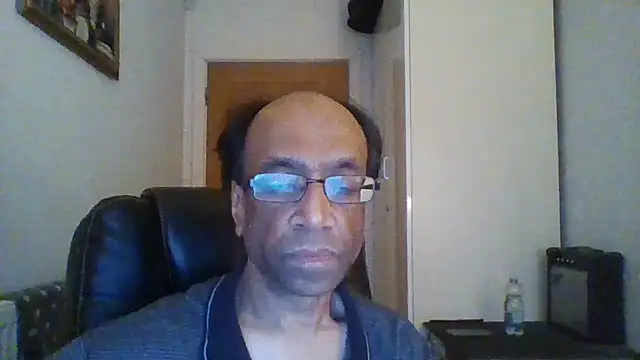 Snapshot of rauncher1 chatting on 16, 1, 2025 rauncher1 online show from 16, 1, 2025