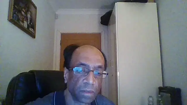 Snapshot of rauncher1 chatting on 17, 1, 2025 rauncher1 online show from 17, 1, 2025