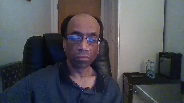 Snapshot of rauncher1 chatting on 7, 2, 2025 rauncher1 online show from 7, 2, 2025