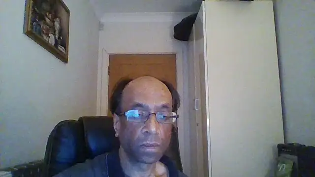 Snapshot of rauncher1 chatting on 10, 2, 2025 rauncher1 online show from 10, 2, 2025