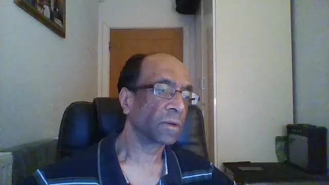 Snapshot of rauncher1 chatting on 20, 2, 2025 rauncher1 online show from 20, 2, 2025