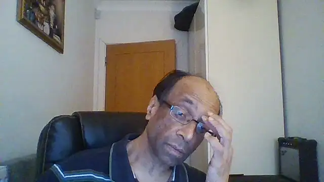 Snapshot of rauncher1 chatting on 25, 2, 2025 rauncher1 online show from 25, 2, 2025