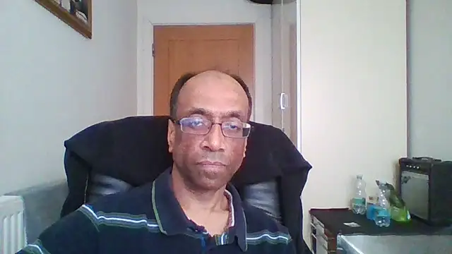 Snapshot of rauncher1 chatting on 16, 3, 2025 rauncher1 online show from 16, 3, 2025