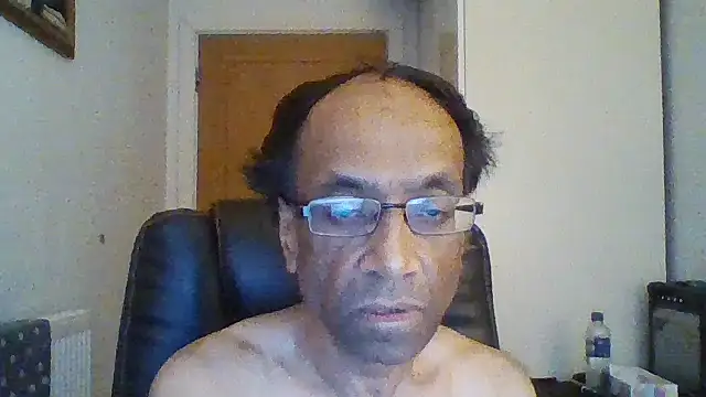 Snapshot of rauncher1 chatting on 9, 9, 2025 rauncher1 online show from 9, 9, 2025