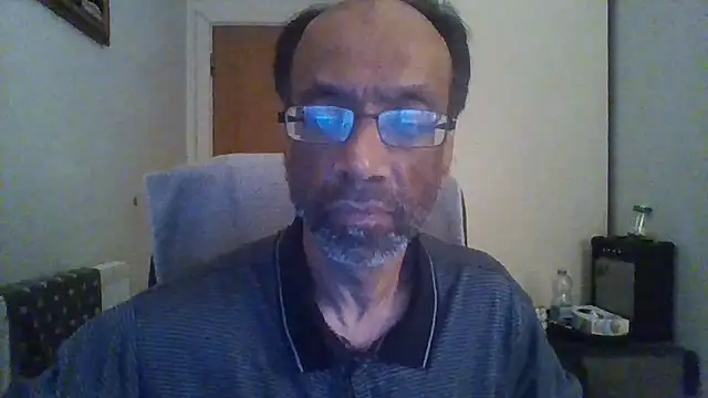 Snapshot of rauncher1 chatting on 7, 11, 2025 rauncher1 online show from 7, 11, 2025