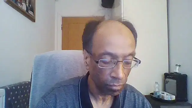 Snapshot of rauncher1 chatting on 7, 11, 2025 rauncher1 online show from 7, 11, 2025