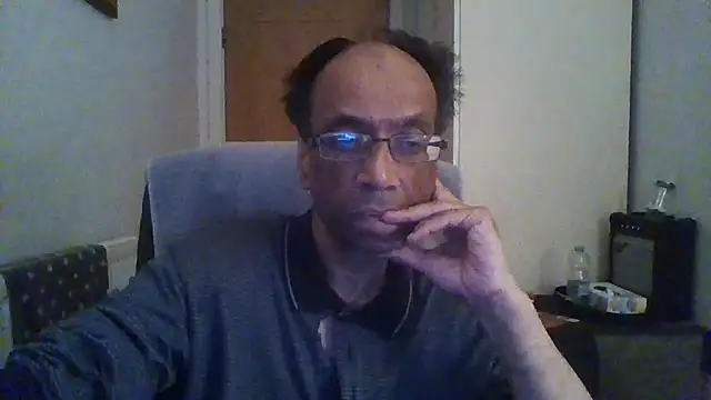 Snapshot of rauncher1 chatting on 10, 11, 2025 rauncher1 online show from 10, 11, 2025