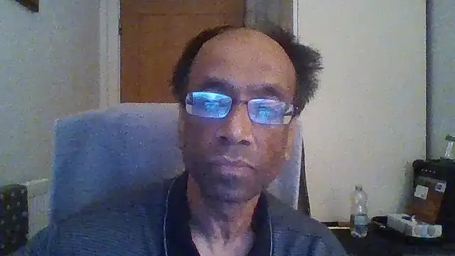 Snapshot of rauncher1 chatting on 10, 11, 2025 rauncher1 online show from 10, 11, 2025