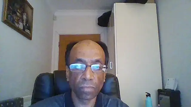 Snapshot of rauncher1 chatting on 5, 12, 2025 rauncher1 online show from 5, 12, 2025