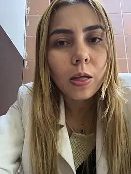 Snapshot of Brittanyrosexx chatting on 4, 3, 2026 Brittanyrosexx online show from 4, 3, 2026