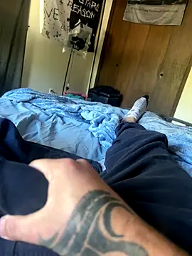 Snapshot of cumgitsumdic chatting on 2, 10, 2025 cumgitsumdic online show from 2, 10, 2025