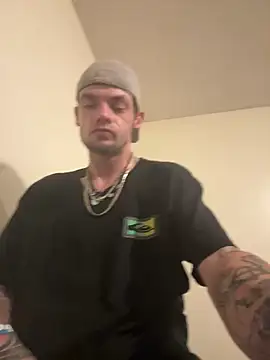 Snapshot of cumgitsumdic chatting on 15, 4, 2026 cumgitsumdic online show from 15, 4, 2026