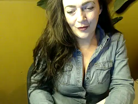 cloe85nl online show from 28, 1, 2025