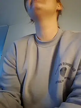 Cutegirlforyou online show from 4, 12, 2025