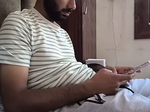 Snapshot of brownie_cake_cb chatting on 12, 10, 2025 brownie cake cb online show from 12, 10, 2025