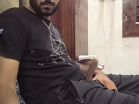 Snapshot of brownie_cake_cb chatting on 16, 10, 2025 brownie cake cb online show from 16, 10, 2025