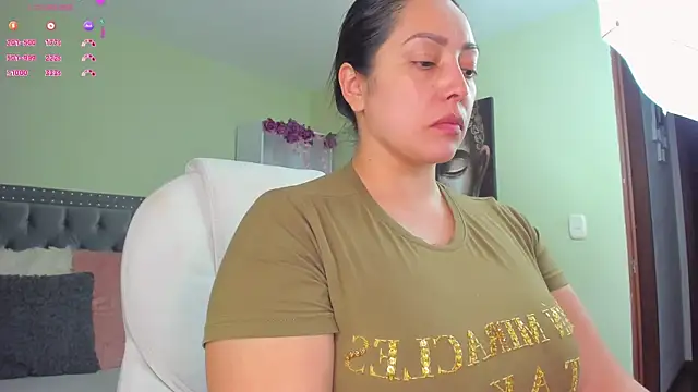 Kyllie B online show from 4, 3, 2025