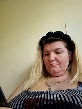 Snapshot of VeronikaBless chatting on 15, 9, 2025 VeronikaBless online show from 15, 9, 2025