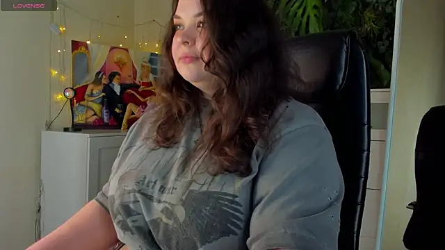 Snapshot of Raydirin chatting on 15, 4, 2026 Raydirin online show from 15, 4, 2026