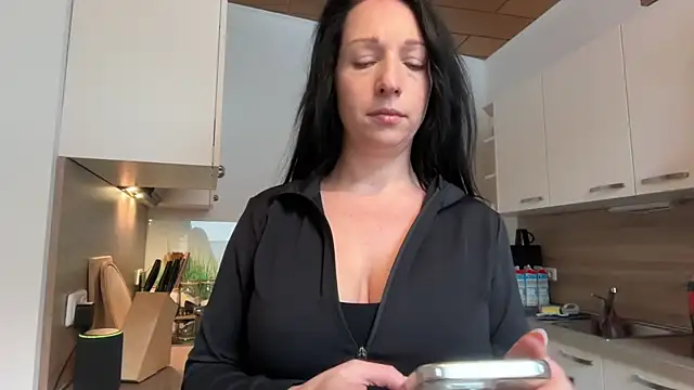 Viola Beck online show from 14, 2, 2026