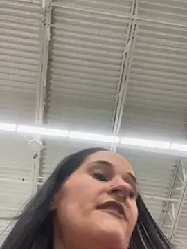 lolabunny9 online show from 13, 1, 2025