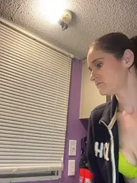 lolabunny9 online show from 26, 1, 2025