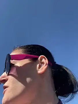 lolabunny9 online show from 29, 1, 2025