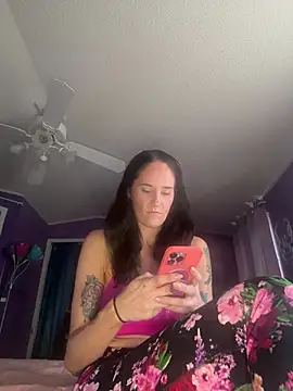 lolabunny9 online show from 12, 2, 2025