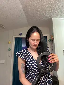 lolabunny9 online show from 21, 3, 2025