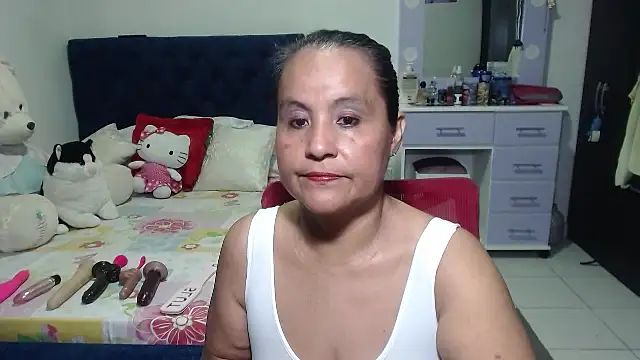 Snapshot of pervert_mommy_ chatting on 26, 9, 2025 pervert mommy online show from 26, 9, 2025