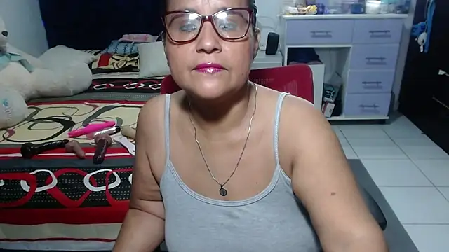 pervert mommy  online show from 4, 4, 2026