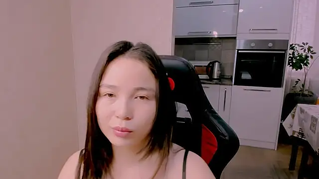 AyaMoon online show from 17, 12, 2025