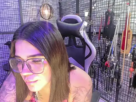 Snapshot of EVA_BDSM chatting on 25, 6, 2026 EVA BDSM online show from 25, 6, 2026
